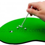 mini-golf-mouse-pad-is-a-complete-timepass-31